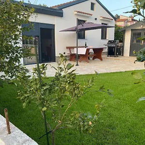  Ferienhaus The House