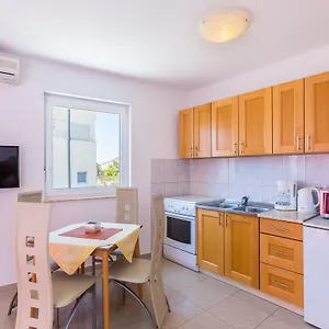Tomo Apartament